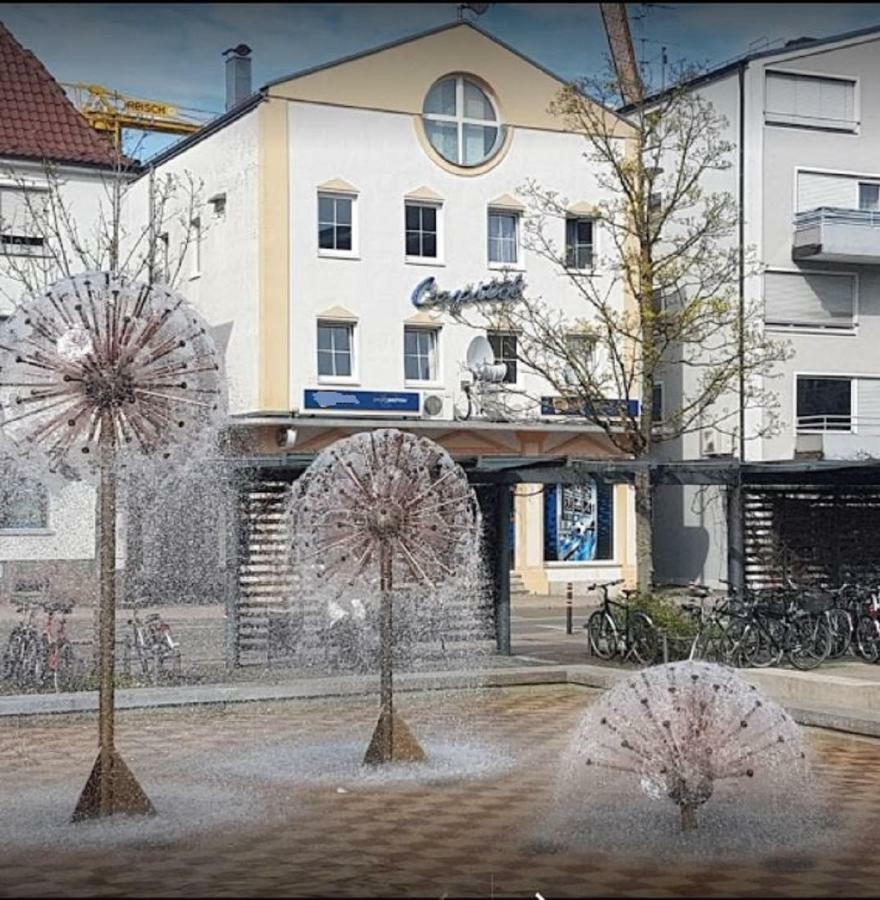 Hotel Capitol Zentrum - 24H - Friedrichshafen Zewnętrze zdjęcie